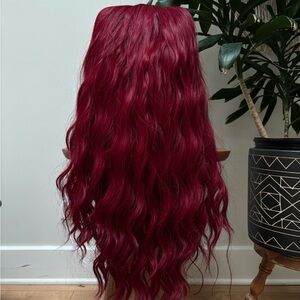 Deep Burgundy Wavy Women's Wig - Rich Wine Red